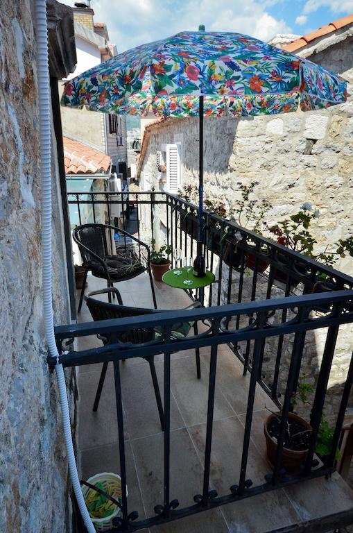 Bell Tower Apartment Budva Chambre photo